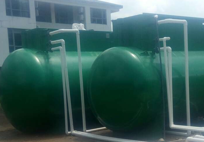 污水处理设备现场